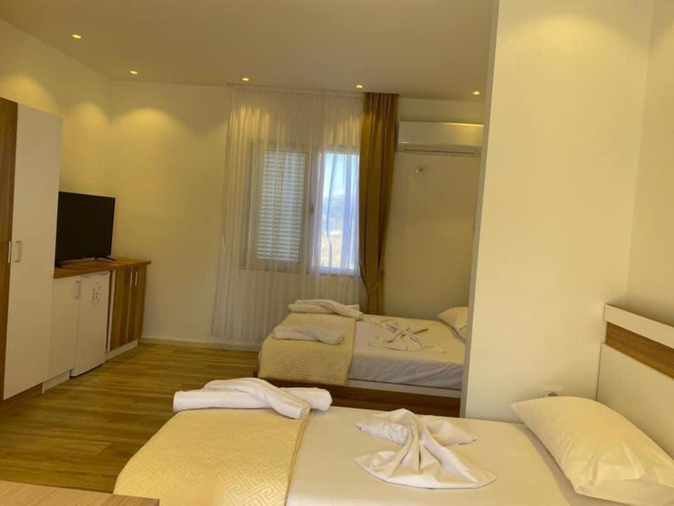 Appartamento Vila Butrint Ksamil Esterno foto