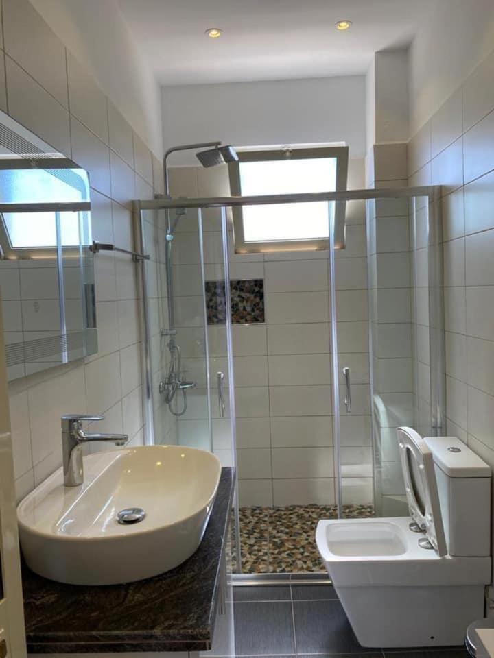 Appartamento Vila Butrint Ksamil Esterno foto